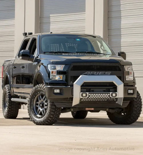 AdvantEDGE 5-1/2" Chrome Aluminum Bull Bar with Lights, Select Ram 2500, 3500